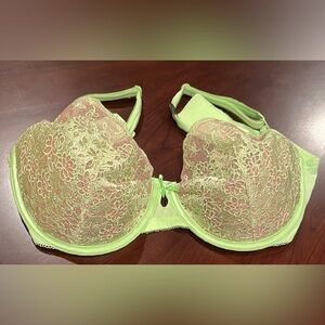 Victoria's Secret Lime Lace Bra